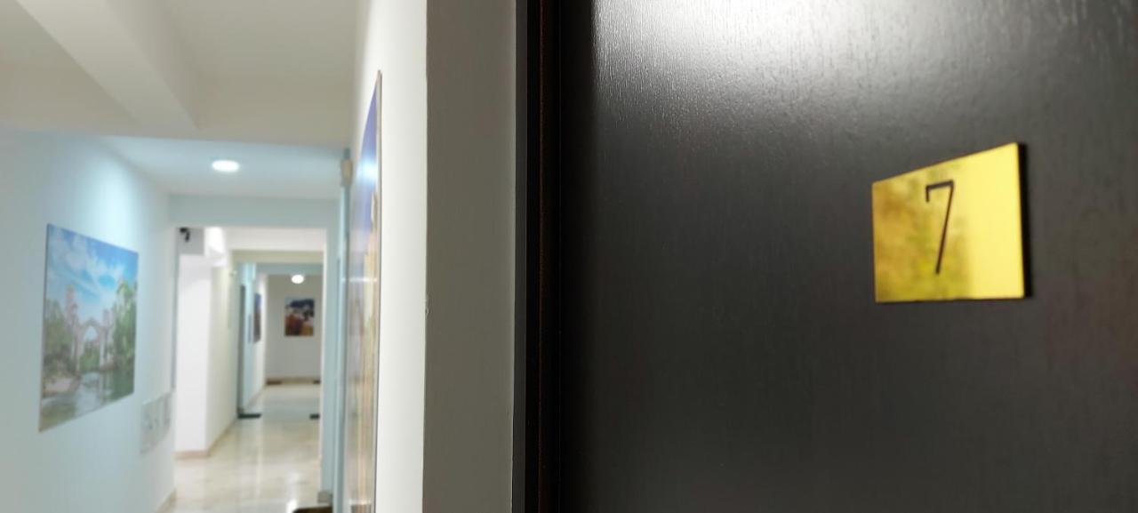 Apartments Kapetanovina モスタル エクステリア 写真
