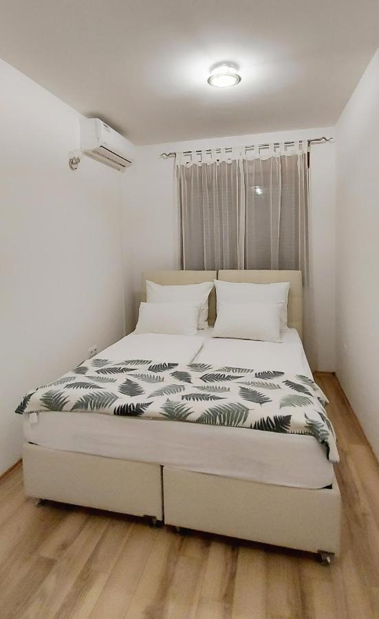 Apartments Kapetanovina モスタル エクステリア 写真
