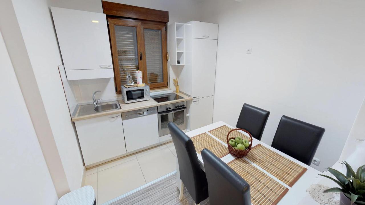 Apartments Kapetanovina モスタル エクステリア 写真